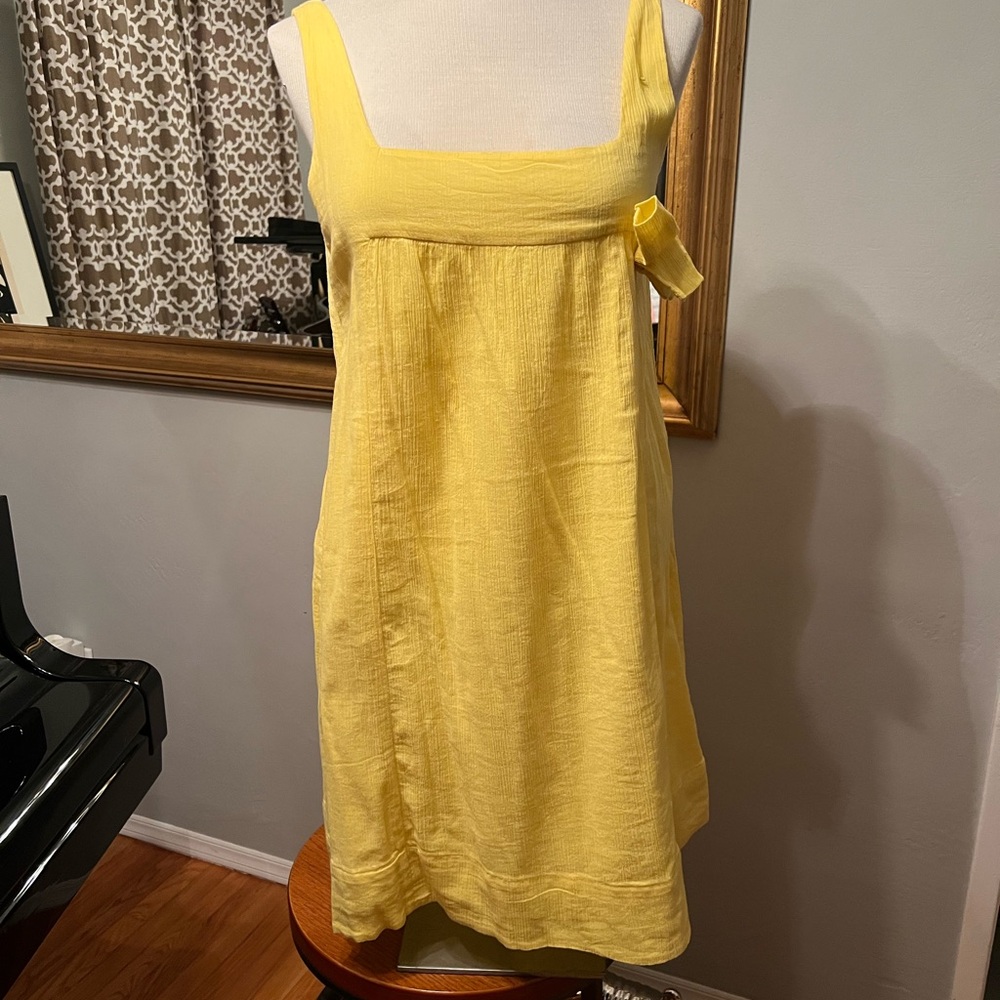Yellow Sleeveless Dress/ Shift style super cute!